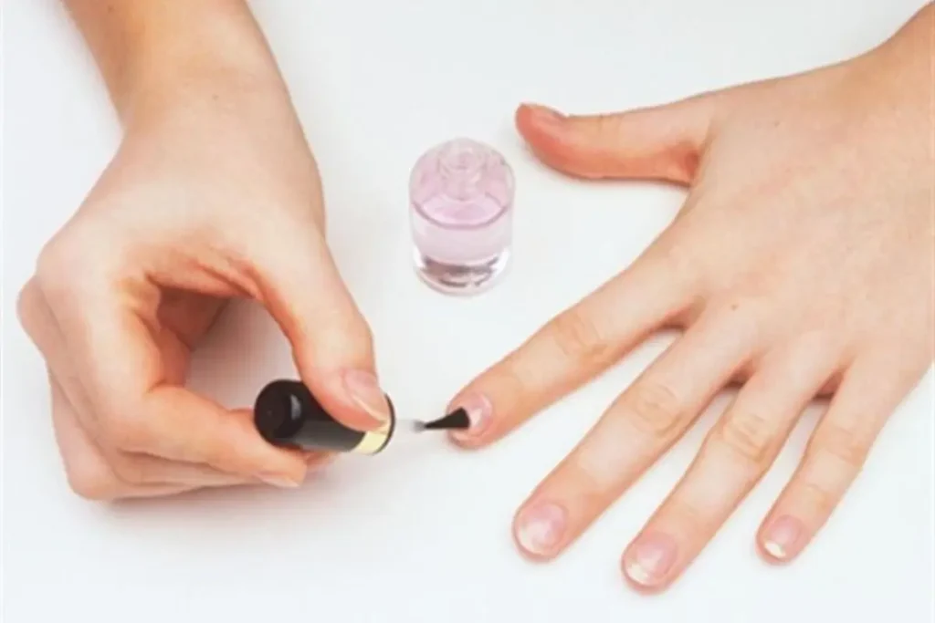 tips of application of nail polish